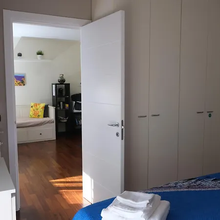 Nadia Apartment *